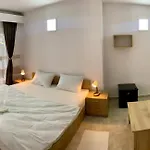 Jaz Vandrerhjem Bukarest